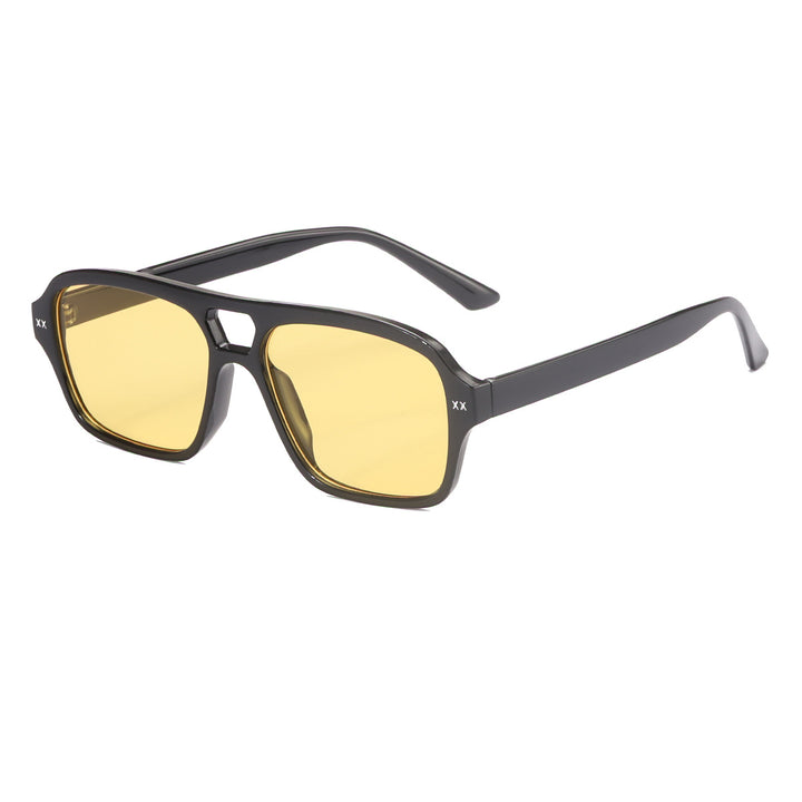 Dame solbrille i markant skilpadde-design Skanto
