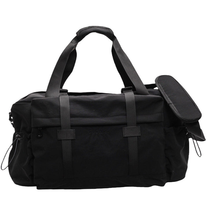 Sportslig Duffelbag med slitesterkt materiale og omfattende lagringsplass Skanto