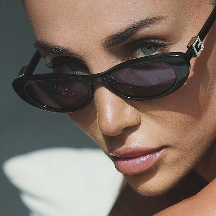 Women's Elegant Cat-Eye Sunglasses with Fine Accents Skanto