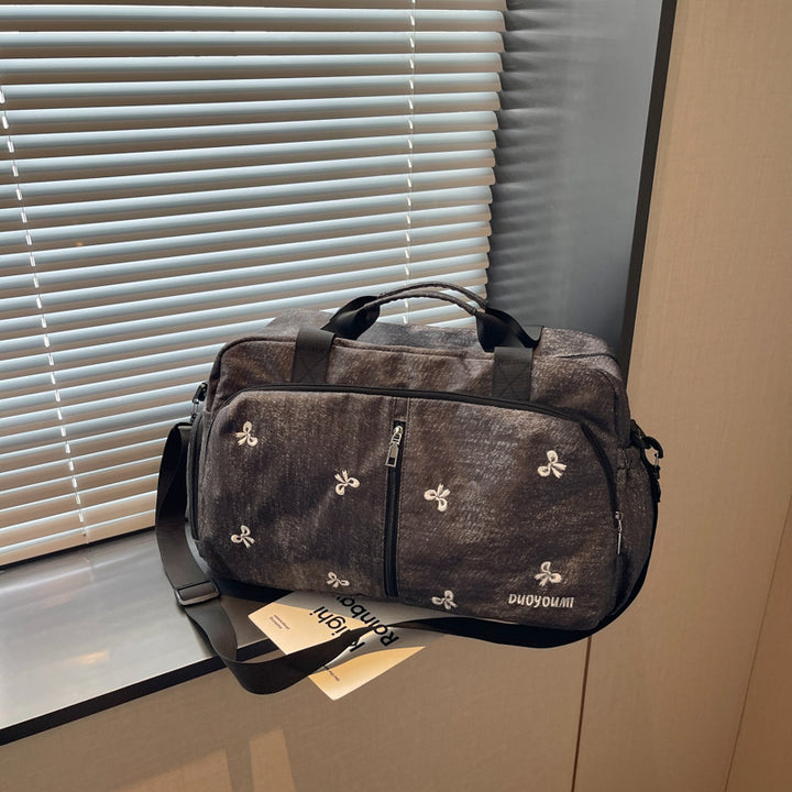 Dame romslig sport- og reiseveske med elegante detaljer Skanto