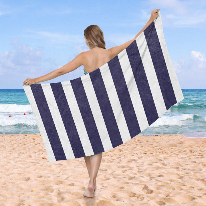 Strandhåndkle med kreativt hjerte-design Skanto