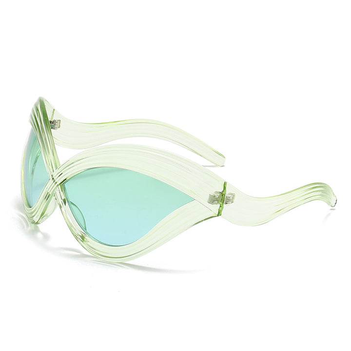 Dame ekstraordinær solbrille med buet design Skanto
