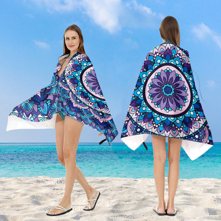 Kapuzenton for stranden med kreativt mandala-design Skanto
