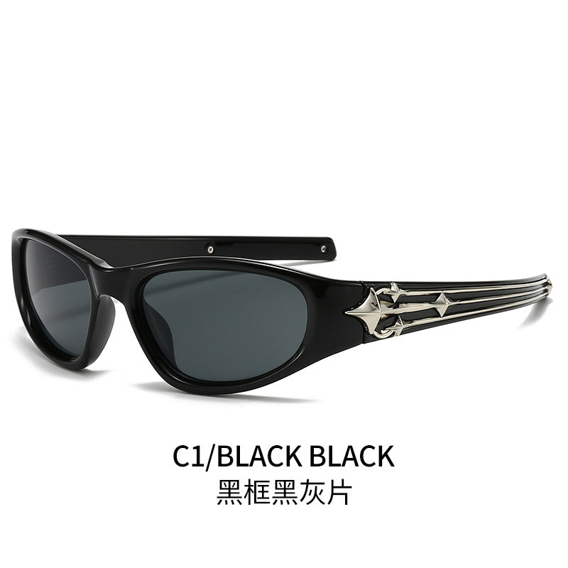 Dame Sporty solbrille i moderne design med stilfull metallramme Skanto