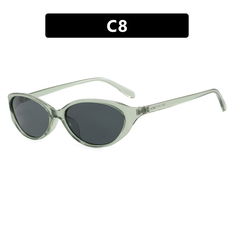 Women's Cat-Eye Sunglasses with Stylish Design and Protective UV Filter Skanto