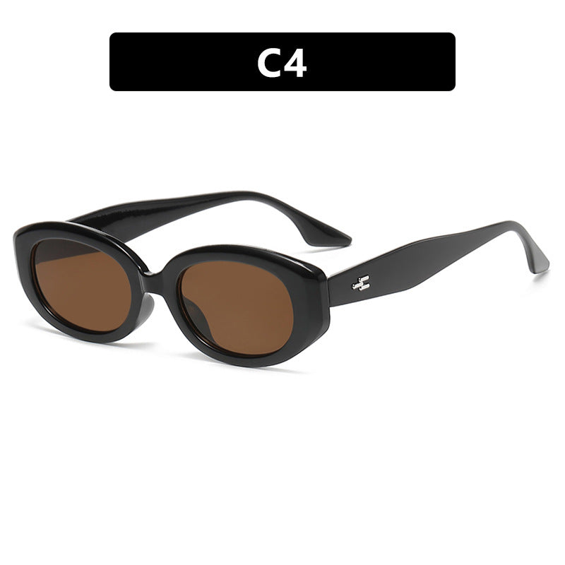 Women's fashionable sunglasses in stylish retro design Skanto