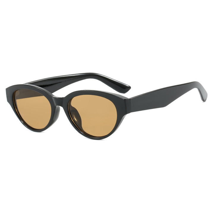 Dame Cat-Eye solbriller med beskyttende UV-filter og elegant ramme Skanto