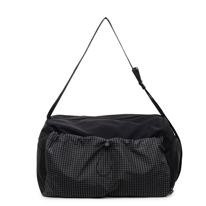Romslig sport duffel bag med fleksibelt justerbart bæresystem Skanto