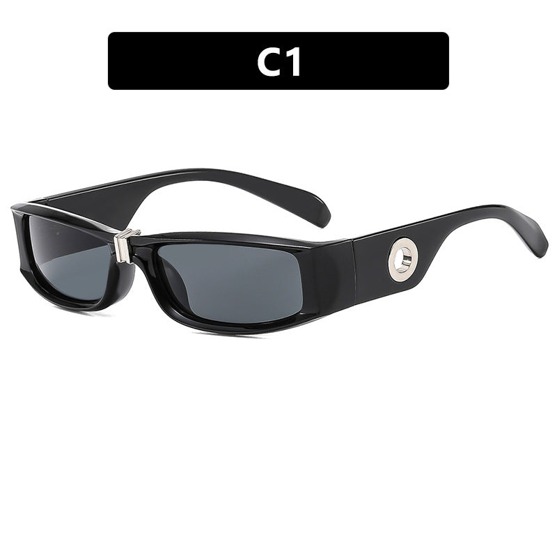 Women's fashionable sunglasses with protective UV filter and robust frame Skanto