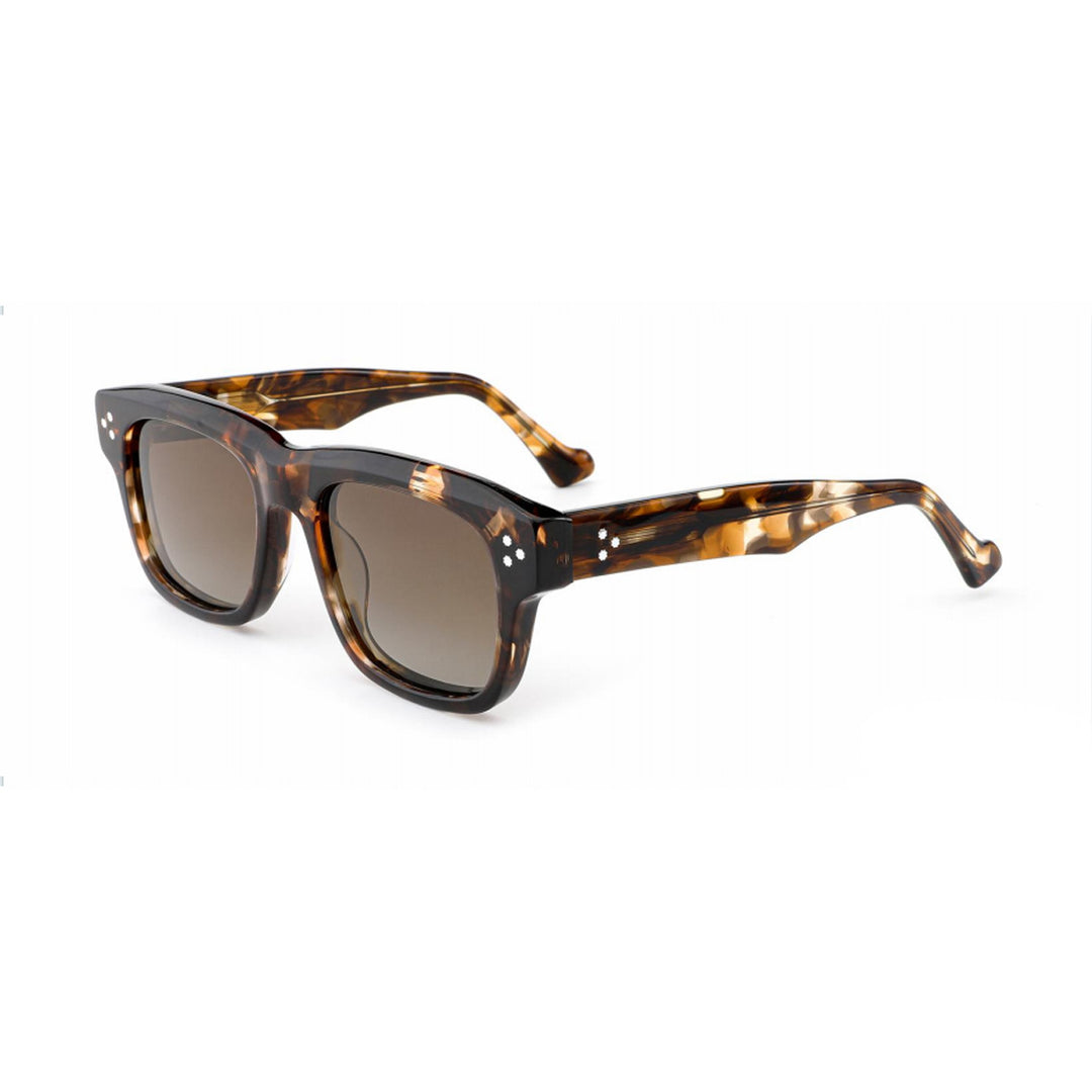 Dame designer solbrille i retro-inspirert kvadratdesign med høykvalitets plastramme Skanto
