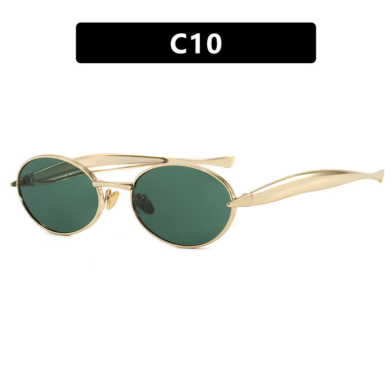 Women's Fashionable Oval Frame Sunglasses with Glittering Details Skanto