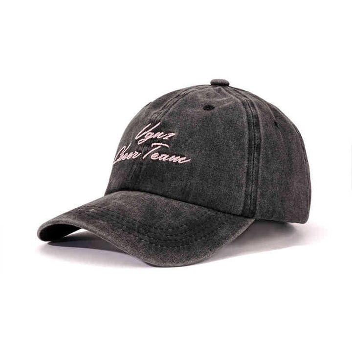 Kvinnenes myke fløyelsbroderte caps Skanto
