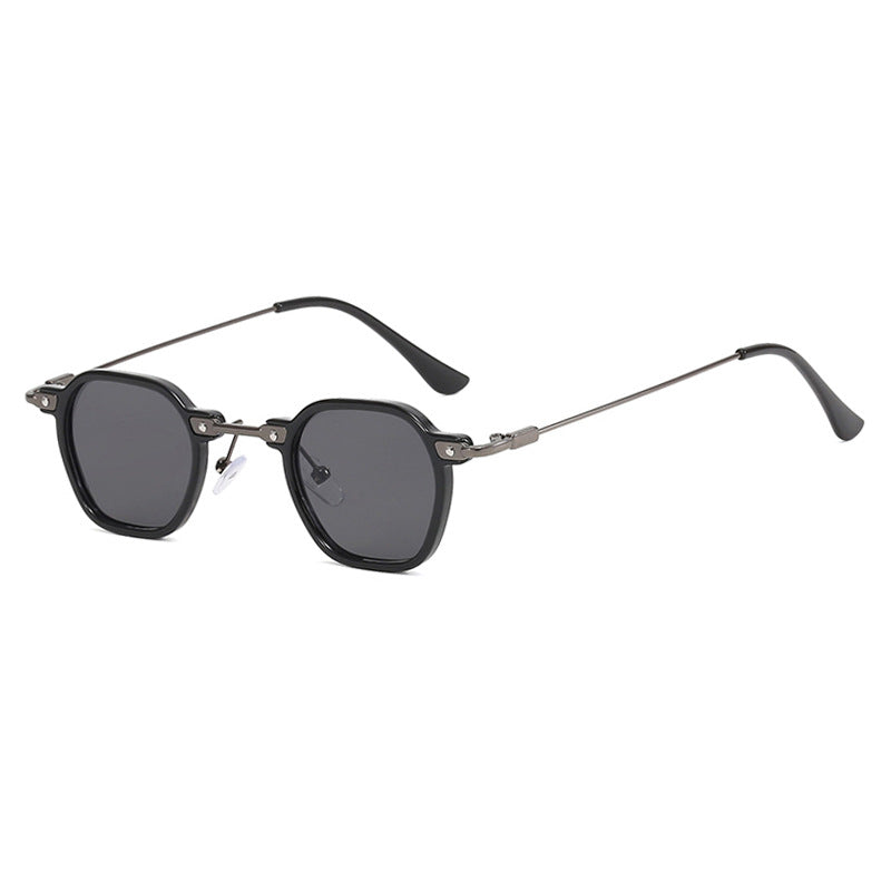 Women's stylish sunglasses with unique hexagonal shape and robust frame Skanto