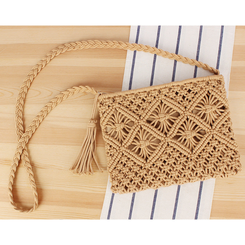 Hand-manipulated macrame shoulder bag Skanto