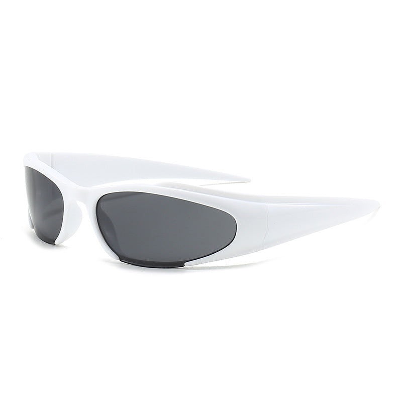 Dame sporty solbriller i moderne design Skanto