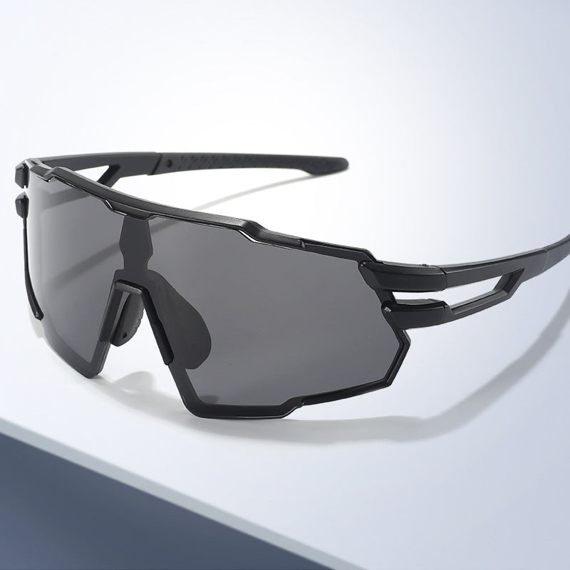 Men's Sporty Wraparound Sunglasses Skanto
