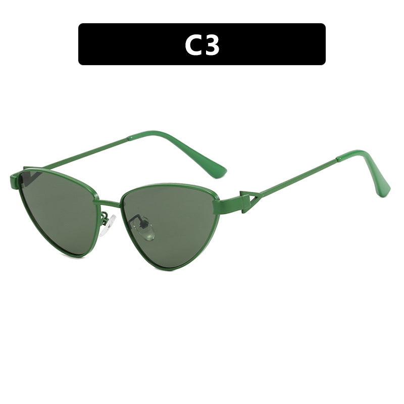 Women's Cat-Eye Sunglasses with Elegant and Flexible Frame Skanto