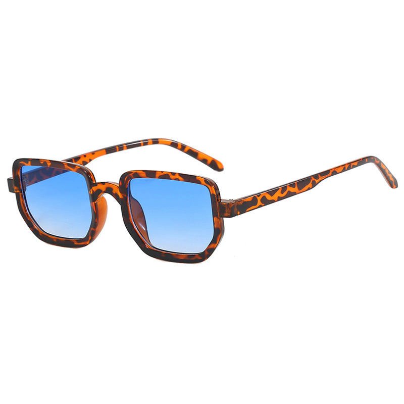 Women's geometric sunglasses with modern frame and protective lenses Skanto