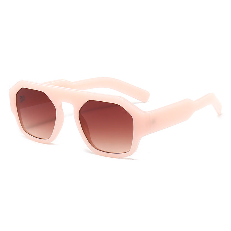 Dame motetrender solbrille i innovativ geometrisk design Skanto