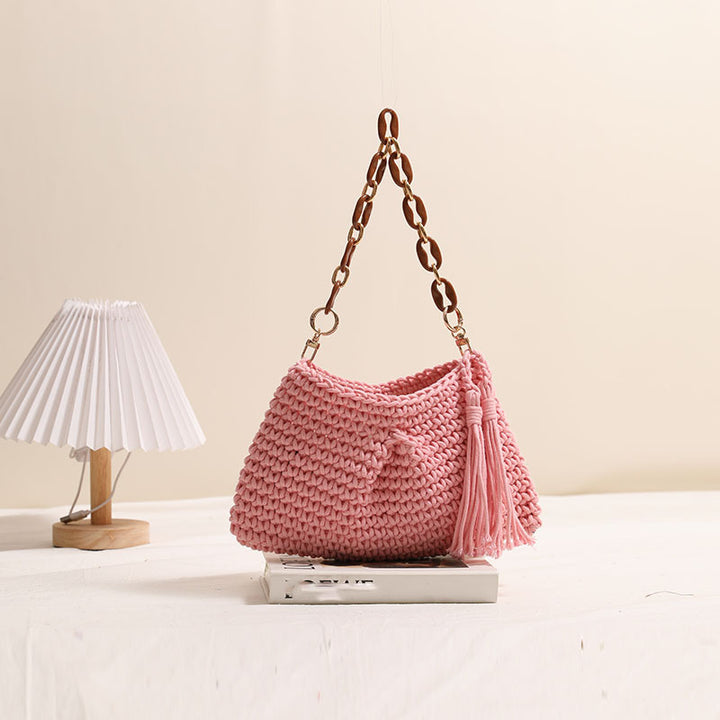 Handmade macrame bag with stylish fringe Skanto