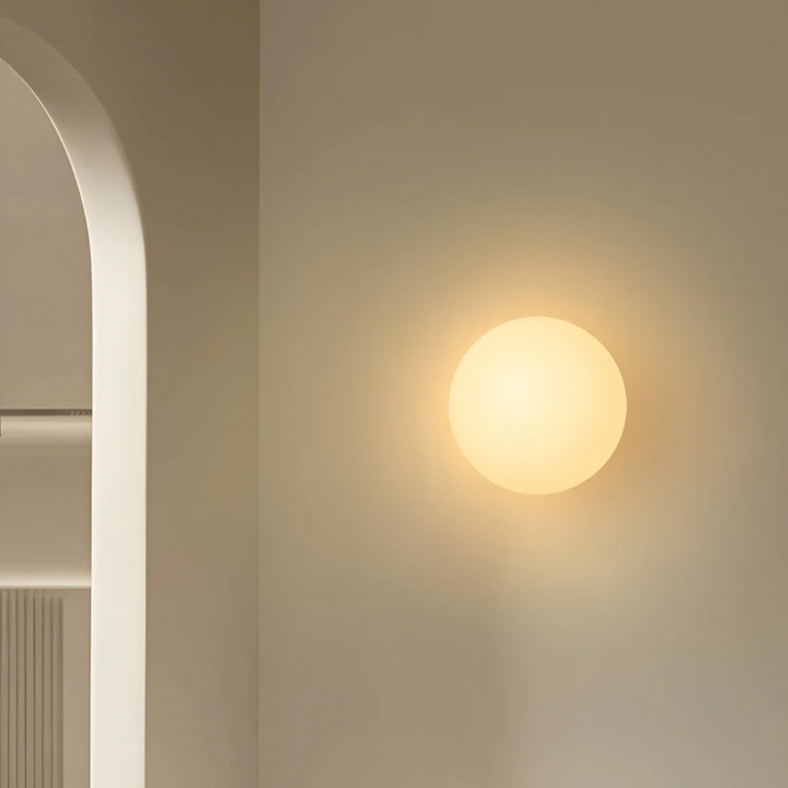 Skanto | Moderne glassvegglampe for elegant rombelysning