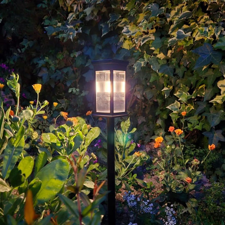 Skanto | Trådløs solcelledrevet hage lampe – GlowPath
