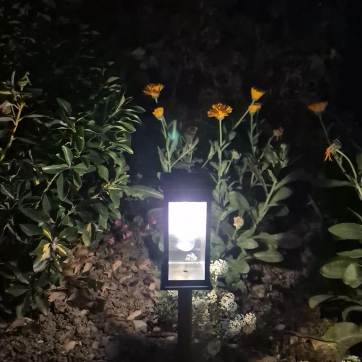 Skanto | Trådløs solcelledrevet hage lampe – GlowPath
