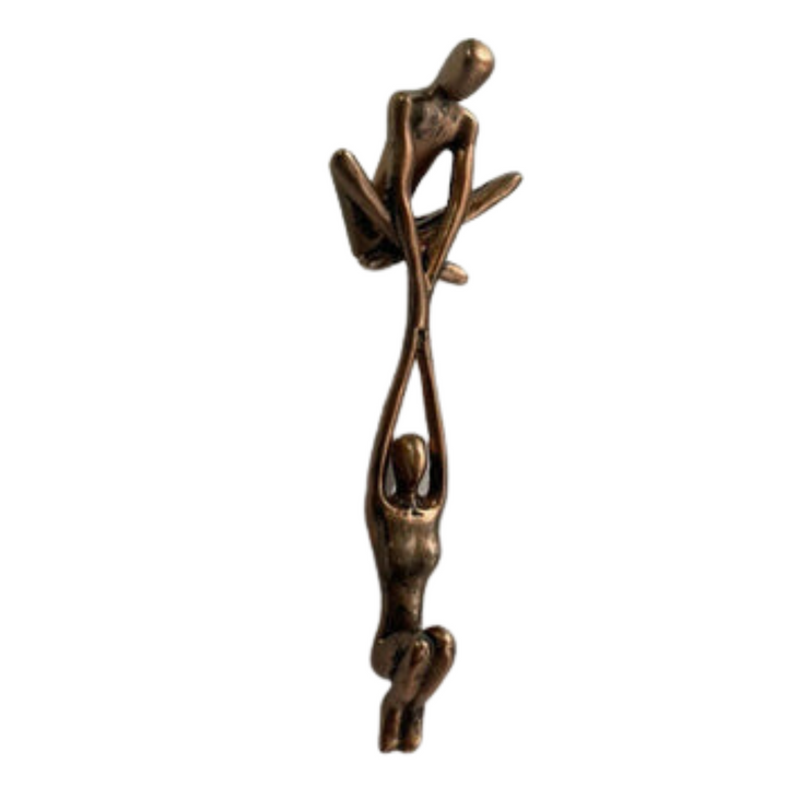 Skanto | Evig kjærlighet og styrke | Skulptur figur | Hjem decor | Unik dekorasjon