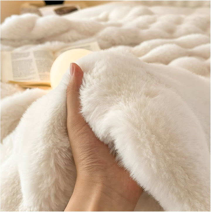 Skanto | Fluffy Faux Fur Reisepledd – Mykt og Vaskbart Fleecepledd