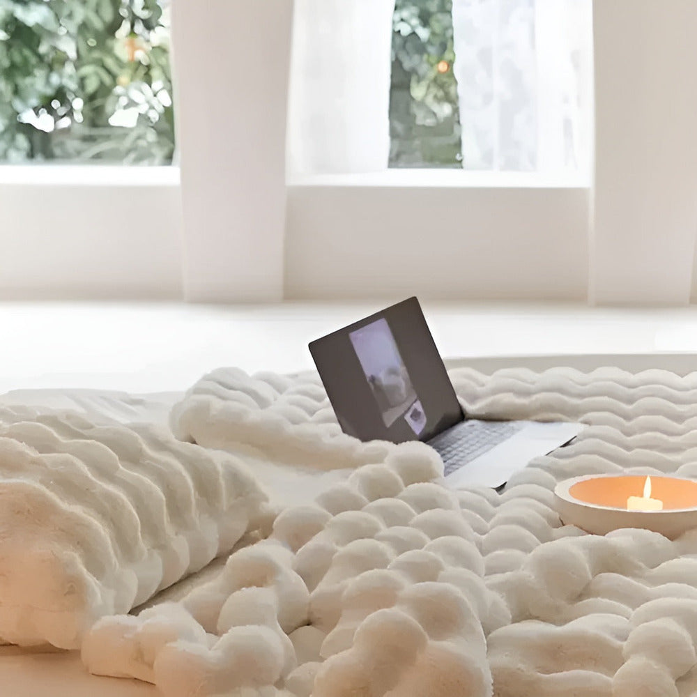 Skanto | Fluffy Faux Fur Reisepledd – Mykt og Vaskbart Fleecepledd