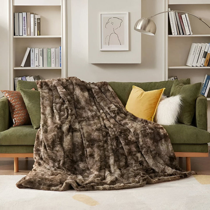 Skanto | Myk Velour Vinterpledd – Varm Korall Fleece Pledd i Batik Stil