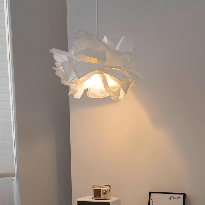 Creative Clouds Pendelleuchte – DIY papir taklampe med kunstnerisk sjarm | Skanto