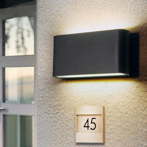 Skanto | Moderne beskyttelse med LED-glød utendørs