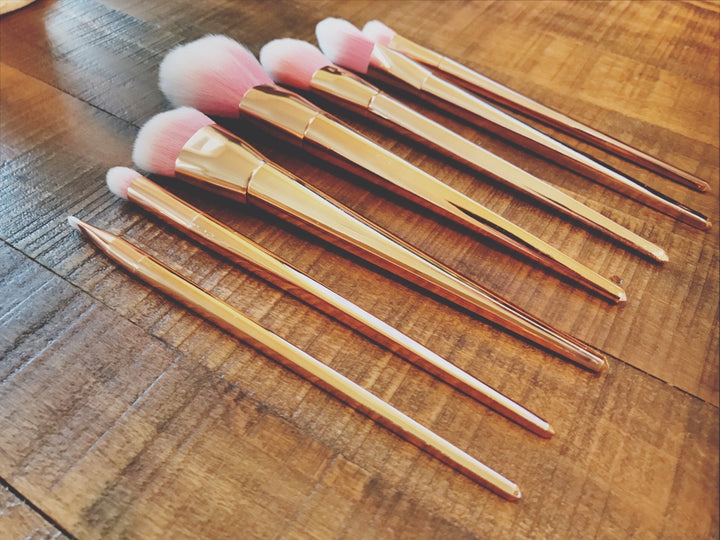 Rose Gold Kontur Makeup Pinsel - 7 Dels Sett | Skanto