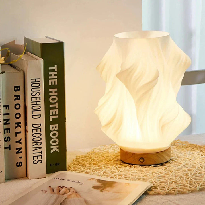 Skanto | Designer LED bordlampe med mykt lys for koselige interiører