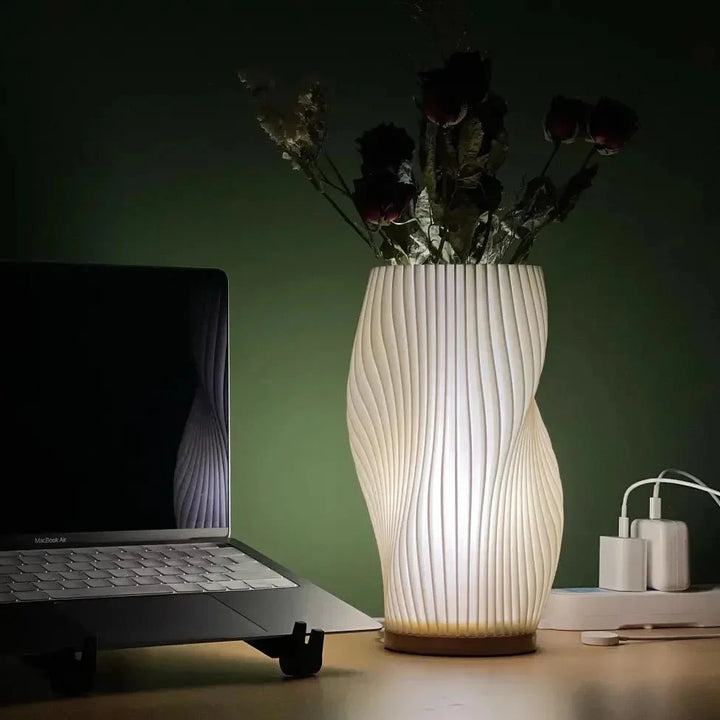 Skanto | Designer LED bordlampe med mykt lys for koselige interiører