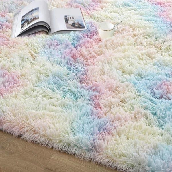 Plush Rainbow Fargerik Pelsteppe | Skanto