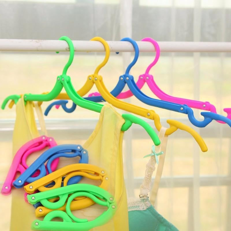 Folding Travel Hangers | Skanto