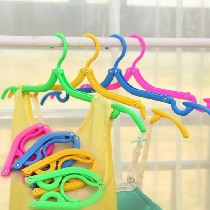 Folding Travel Hangers | Skanto