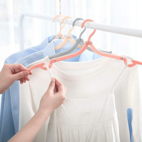 Folding Travel Hangers | Skanto