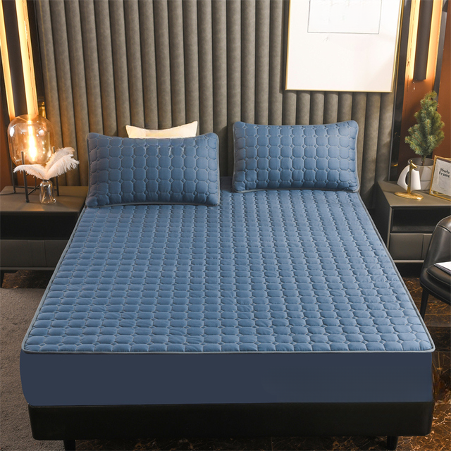 Skanto | Eucalyptus Fitted Sheet Set with Pillowcases