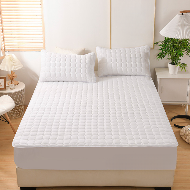 Skanto | Eucalyptus Fitted Sheet Set with Pillowcases