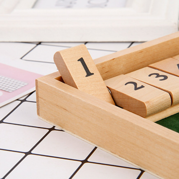 Skanto | Shut The Box Spill - Morsomt Bordmatspill for Voksne & Barn