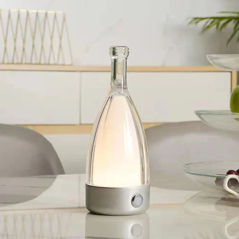 Skanto | Skap en atmosfære med en flaskeformet LED-lampe
