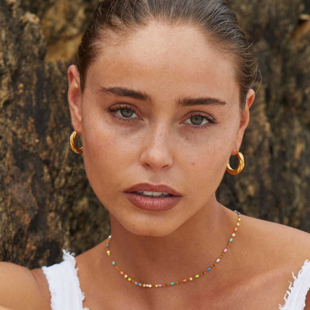 Skanto | Regnbue choker halskjede for hverdagsbruk