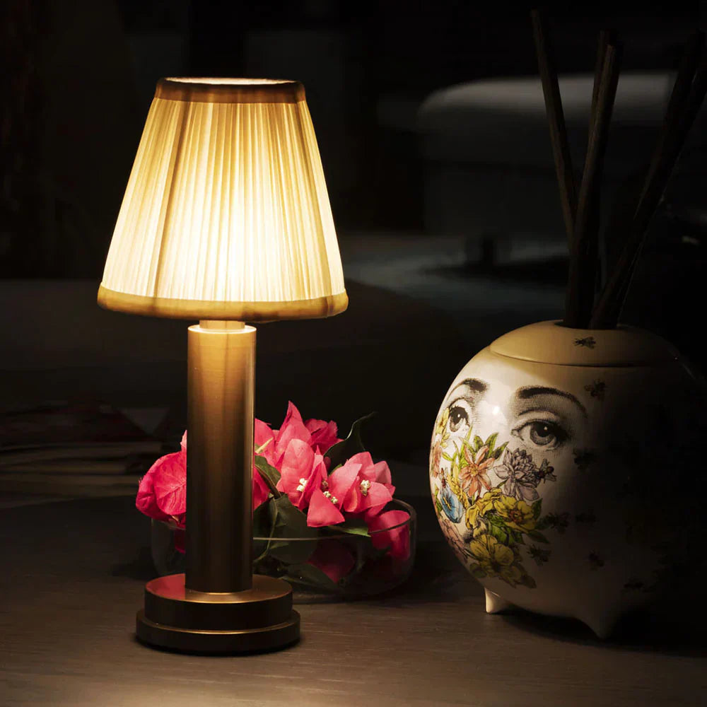 Trådlampe Elegant Bordlampe - Dimbar Trådløs Belysning for Hjemmet | Skanto