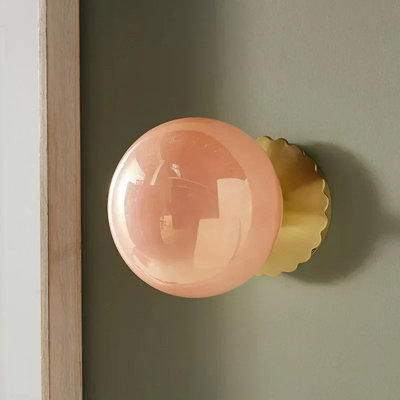 Norvo | Moderne LED vegglamper med glasskule | Elegant vegglampe for stue og soverom