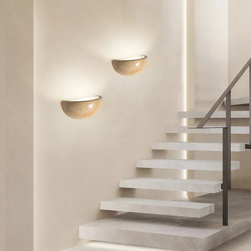 Stein Vegglampe – Elegant LED Vegglampe laget av Naturlig Stein for Stue og Soverom | Skanto