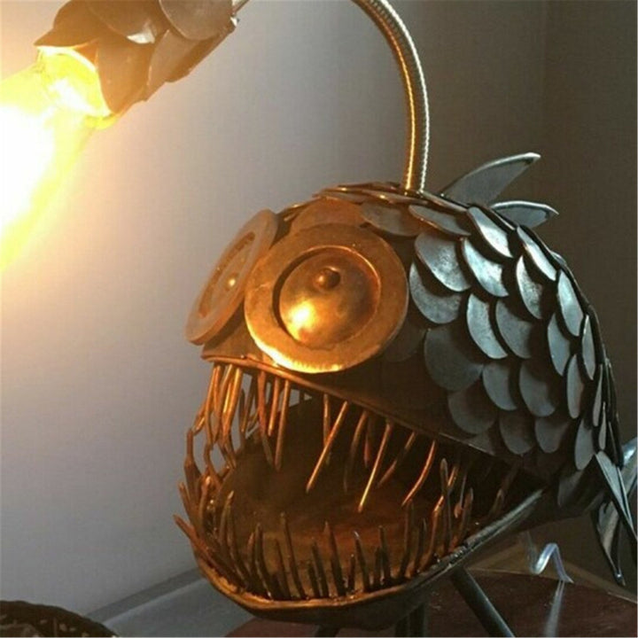 Skanto | Retro Bordlampe Anglerfisk Lys med Fleksibelt Lamp Hode Kunstneriske Bordlamper for Hjem Bar Café Hjem Kunst Dekorative Ornamenter