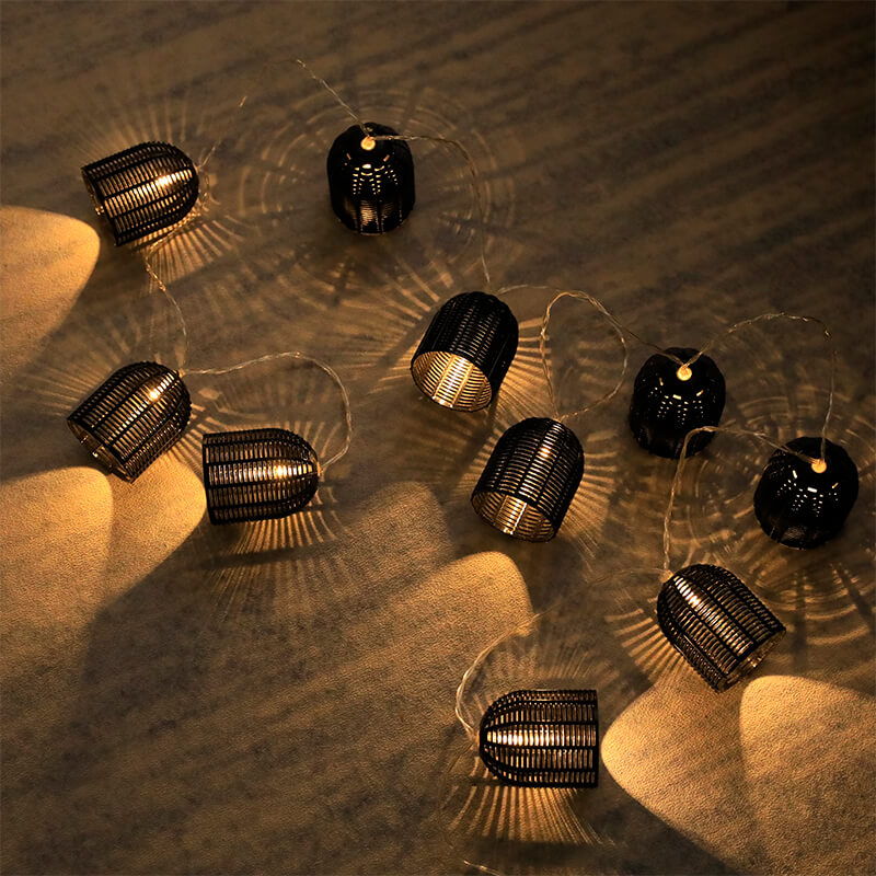 Skanto | Retro Lantern String Lights
